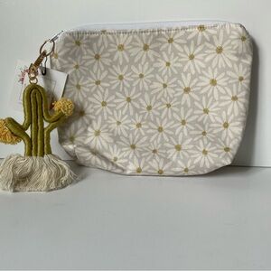 Cream Small Pouch with Macrame Cactus Keychain🌵